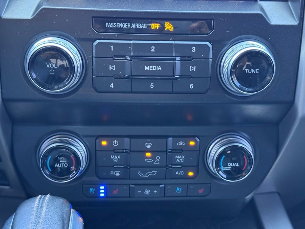 Used 2020 Ford F150 Platinum w/ Equipment Group 701A Luxury AWD/4WD image 15