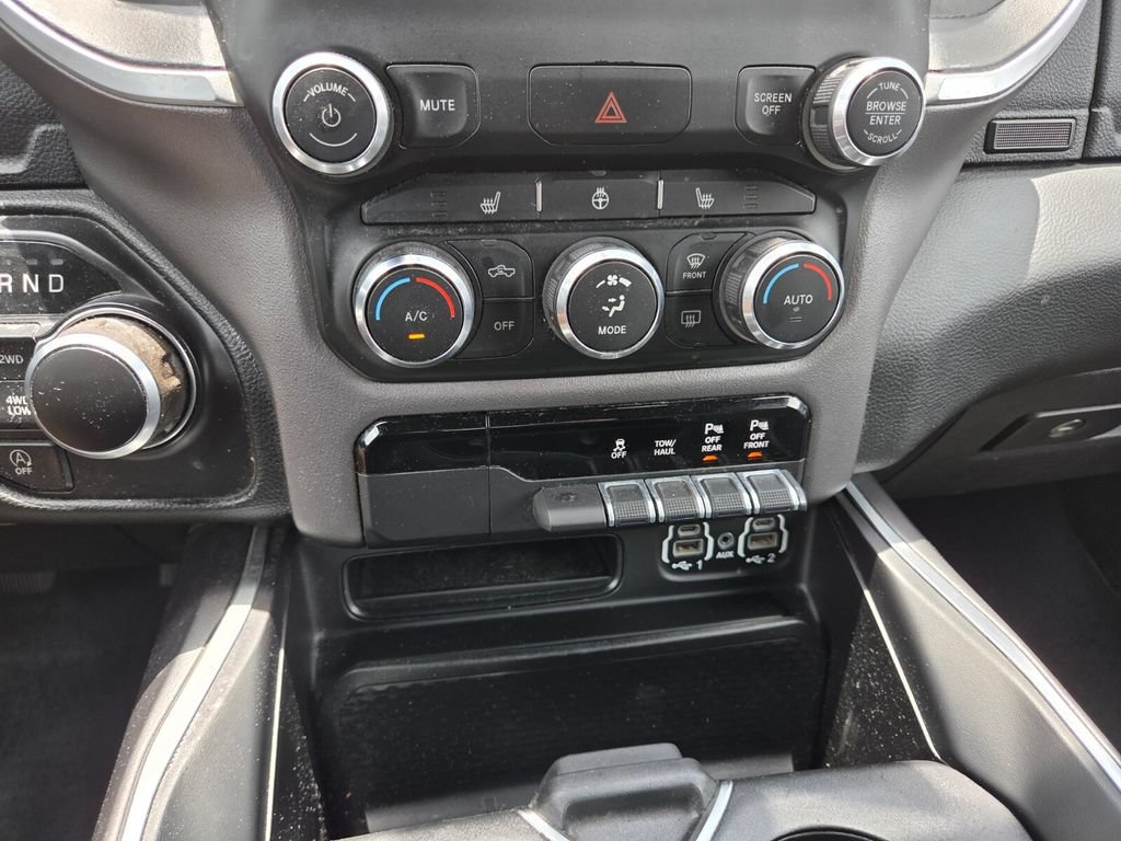 Used 2021 RAM 1500 Big Horn AWD/4WD image 18