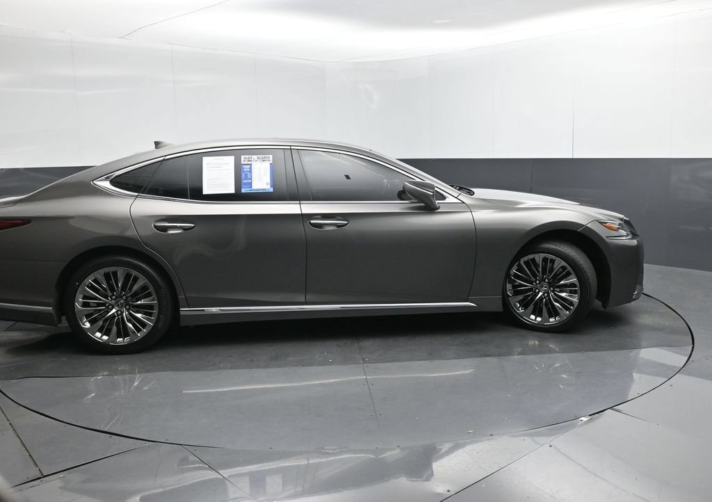 Used 2018 Lexus LS 500 w/ Interior Upgrade Package RWD image 33