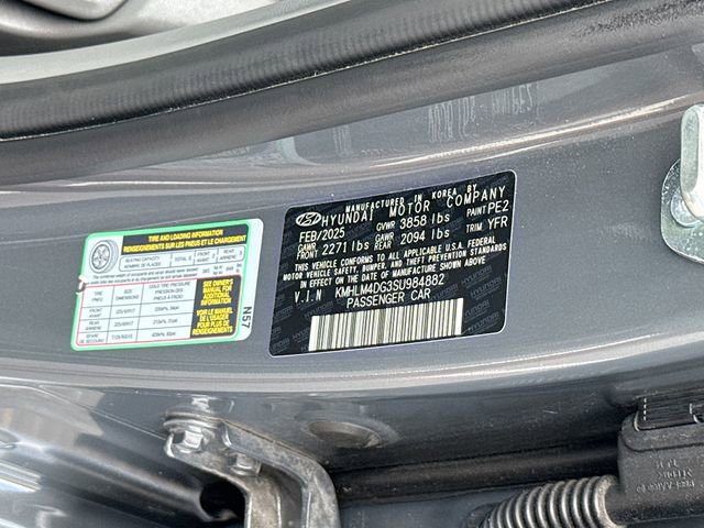 Certified 2025 Hyundai Elantra Sport FWD image 30