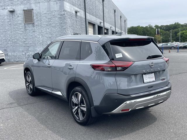 Used 2022 Nissan Rogue Platinum w/ Head-Up Display Package FWD image 5