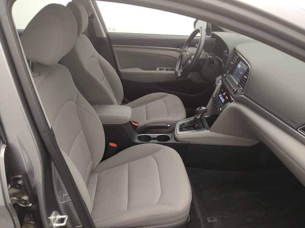 Used 2018 Hyundai Elantra Value Edition FWD image 21