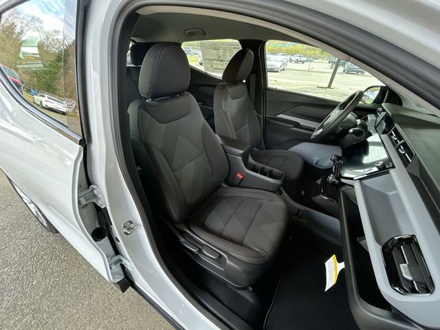 New 2027 Chevrolet Bolt LT w/ Comfort Package FWD image 25