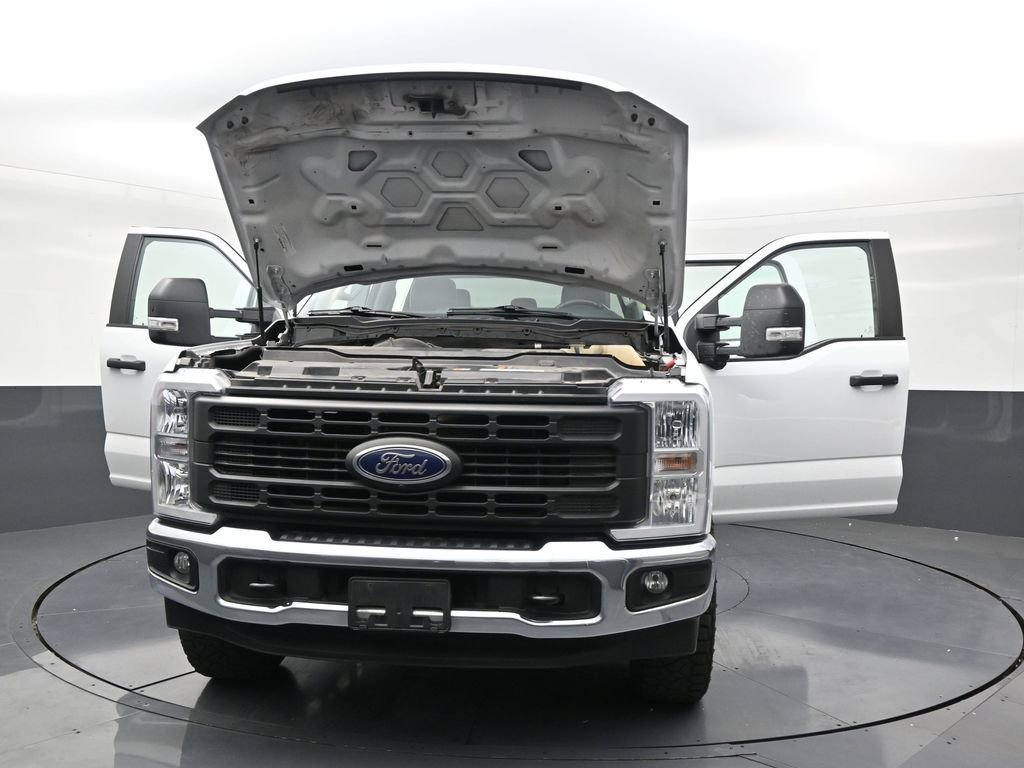 Used 2024 Ford F250 XL w/ 360-Degree Camera Package AWD/4WD image 30
