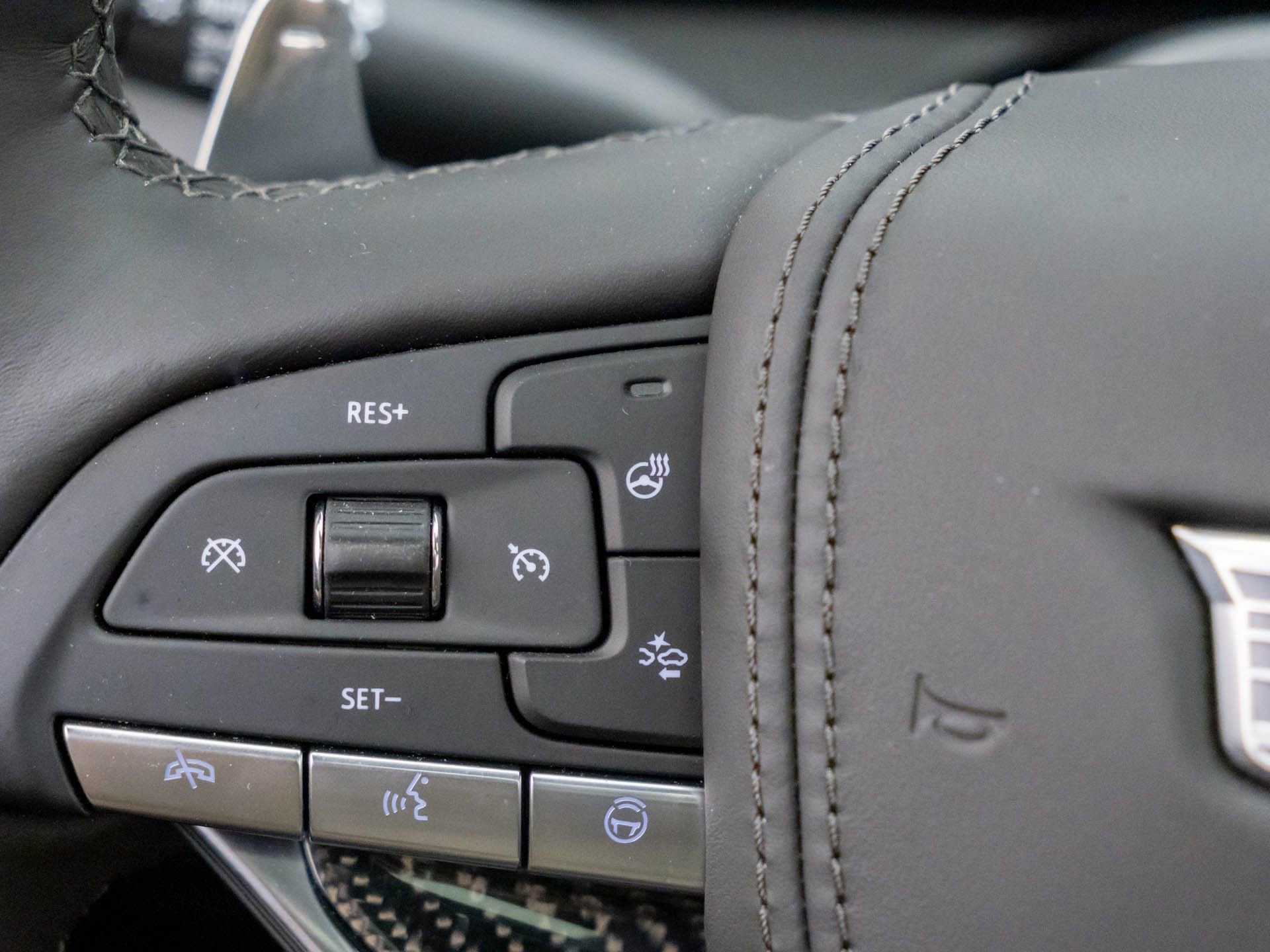 Used 2025 Cadillac CT5 V RWD image 27