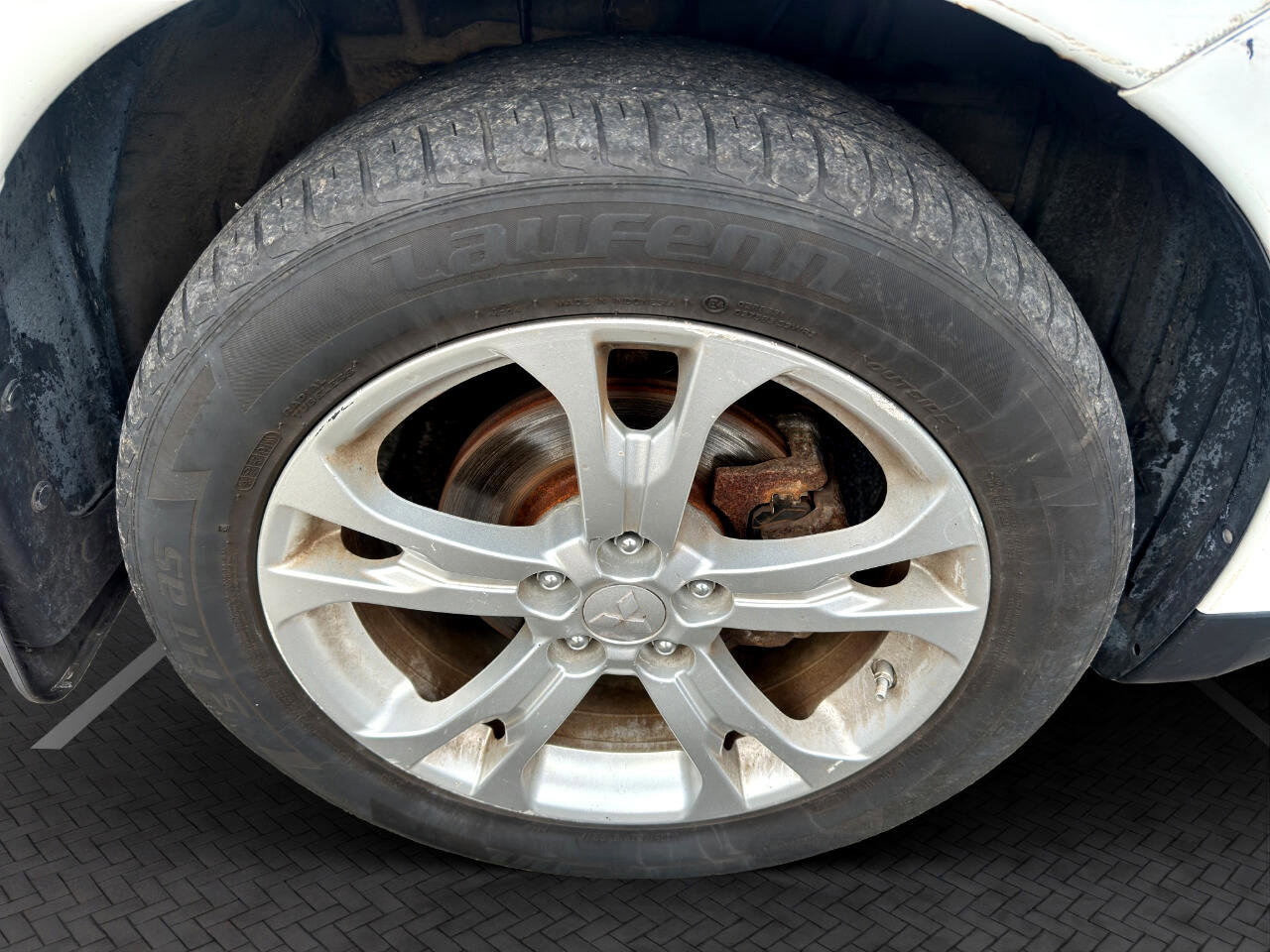 Used 2014 Mitsubishi Outlander GT image 12