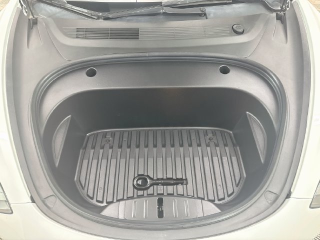 Used 2023 Tesla Model 3 Standard Range RWD image 31
