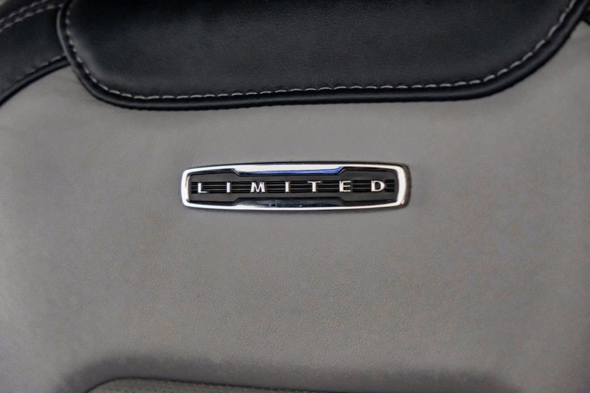 Used 2022 Ford F450 Limited w/ FX4 Off-Road Package AWD/4WD image 33