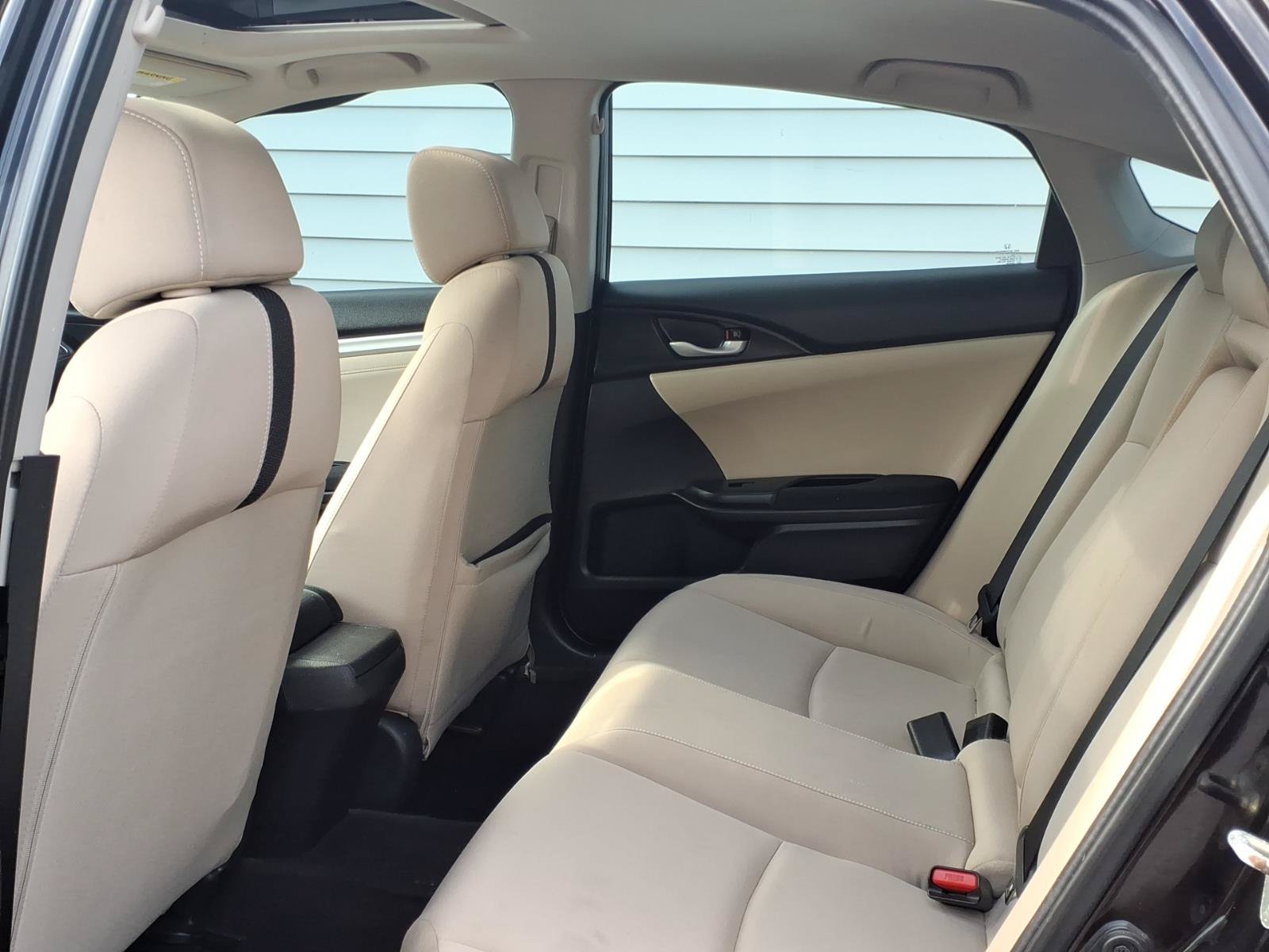 Used 2018 Honda Civic EX image 9