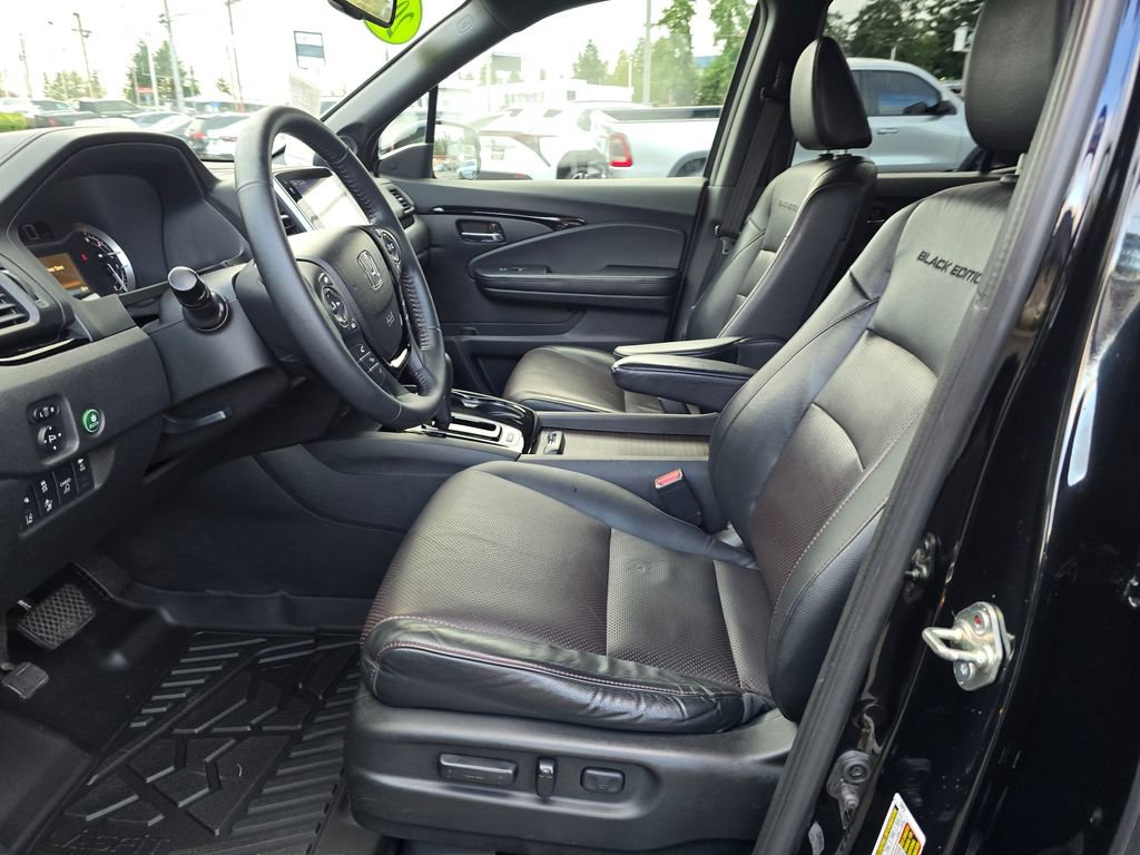 Used 2017 Honda Ridgeline Black Edition image 23