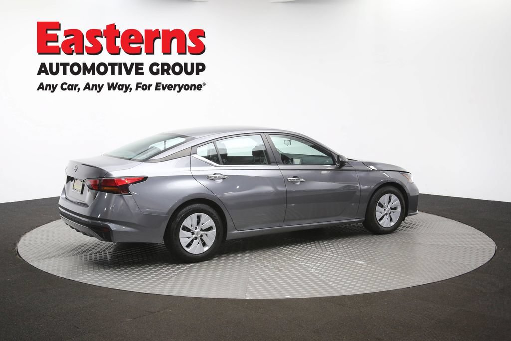 Used 2024 Nissan Altima 2.5 S FWD image 41
