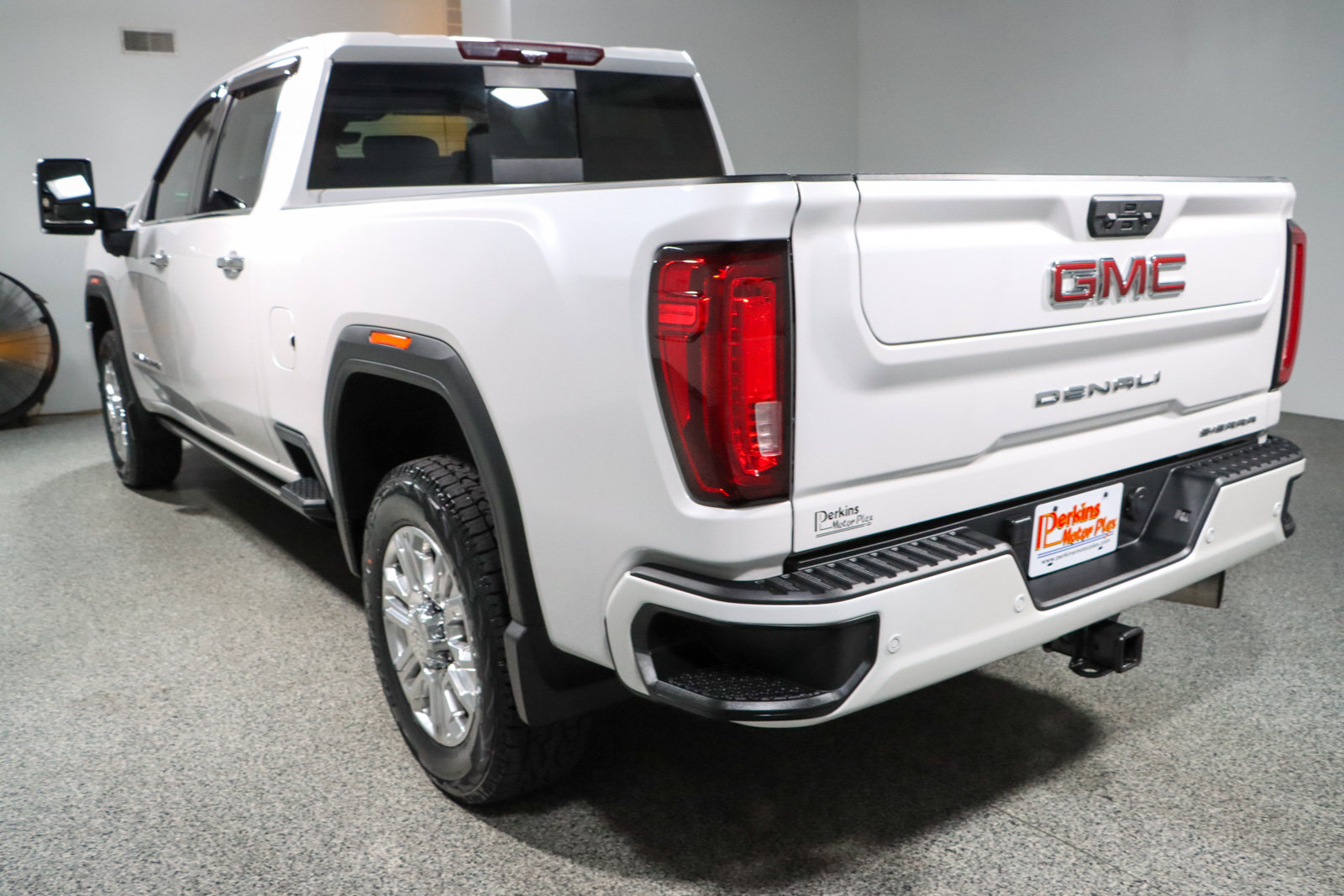 Used 2021 GMC Sierra 2500 Denali w/ Denali Ultimate Package AWD/4WD image 9