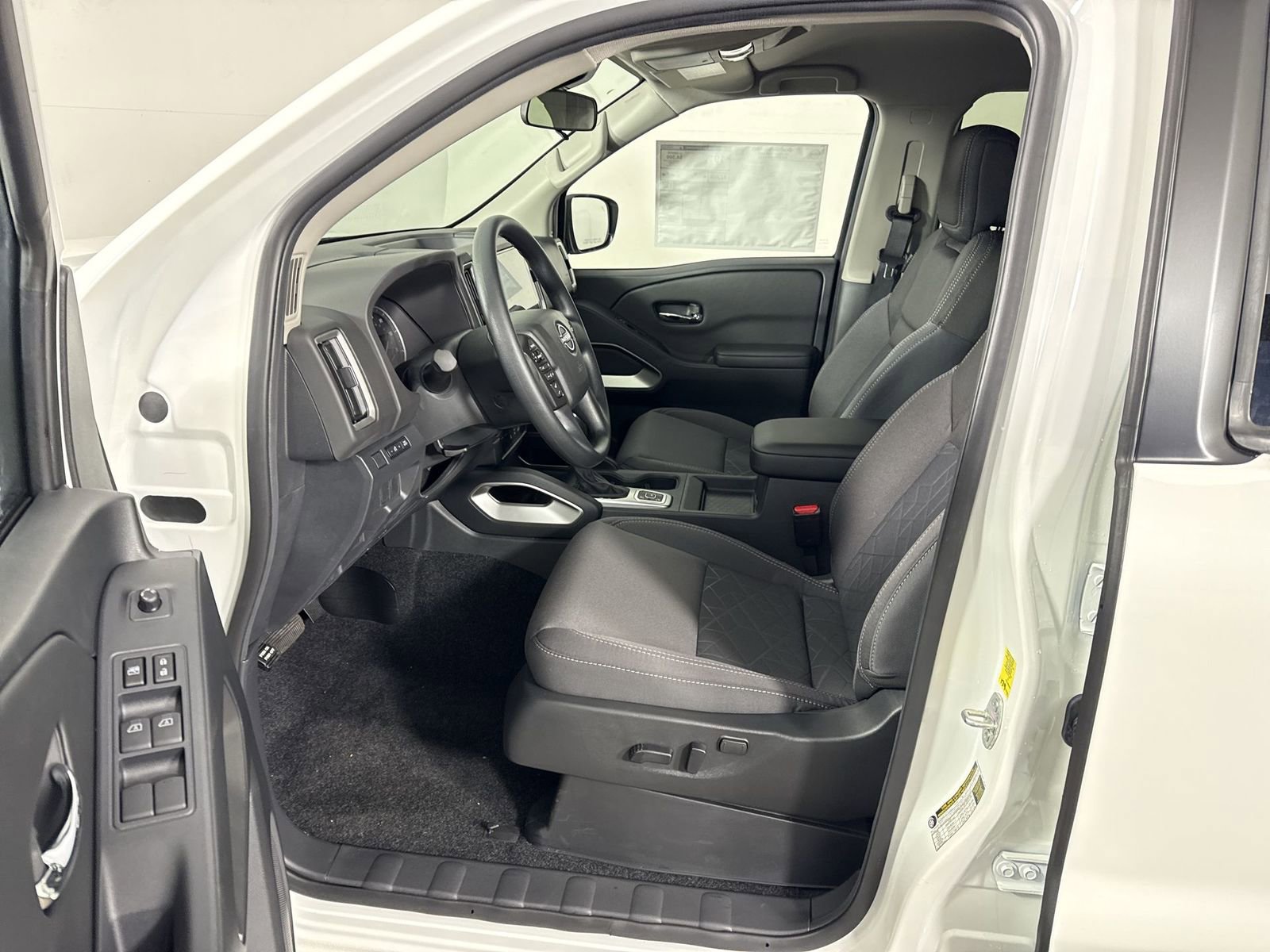 New 2026 Nissan Frontier SV w/ Tow Package image 5