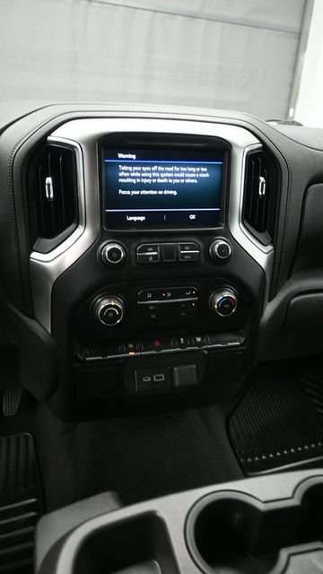 Used 2020 Chevrolet Silverado 1500 LT w/ Bed Protection Package AWD/4WD image 19