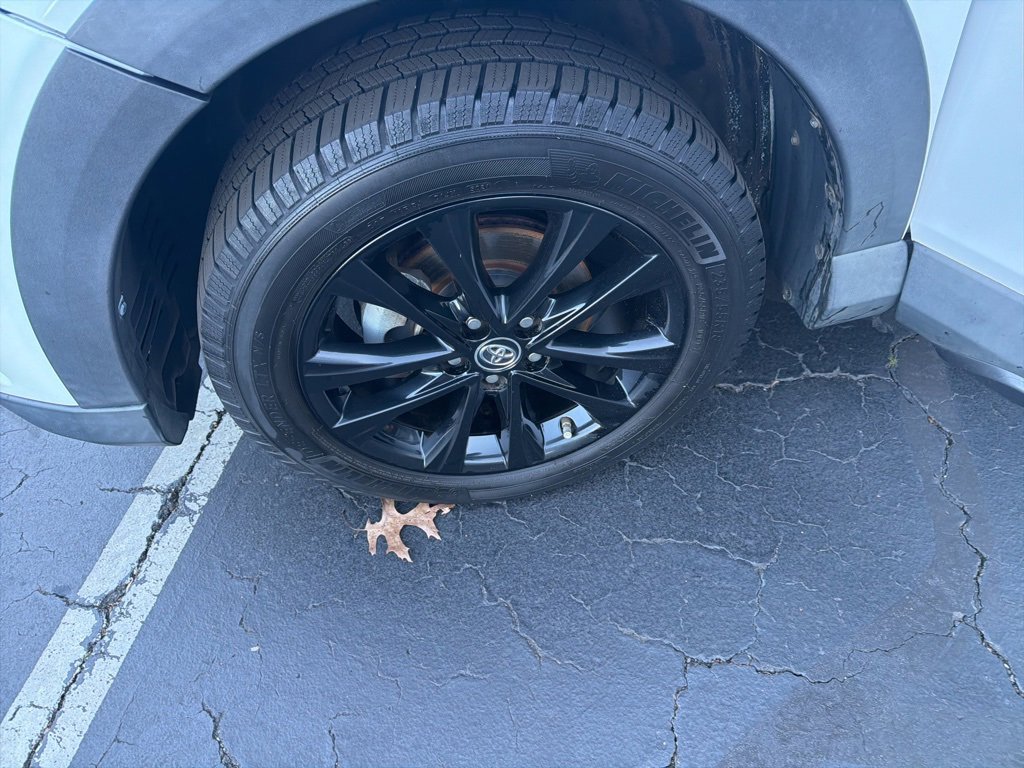 Used 2018 Toyota RAV4 Adventure image 17