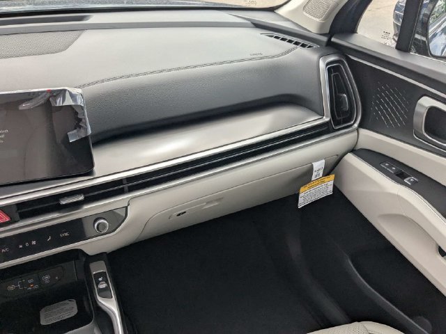 New 2026 Kia Sorento S FWD image 18