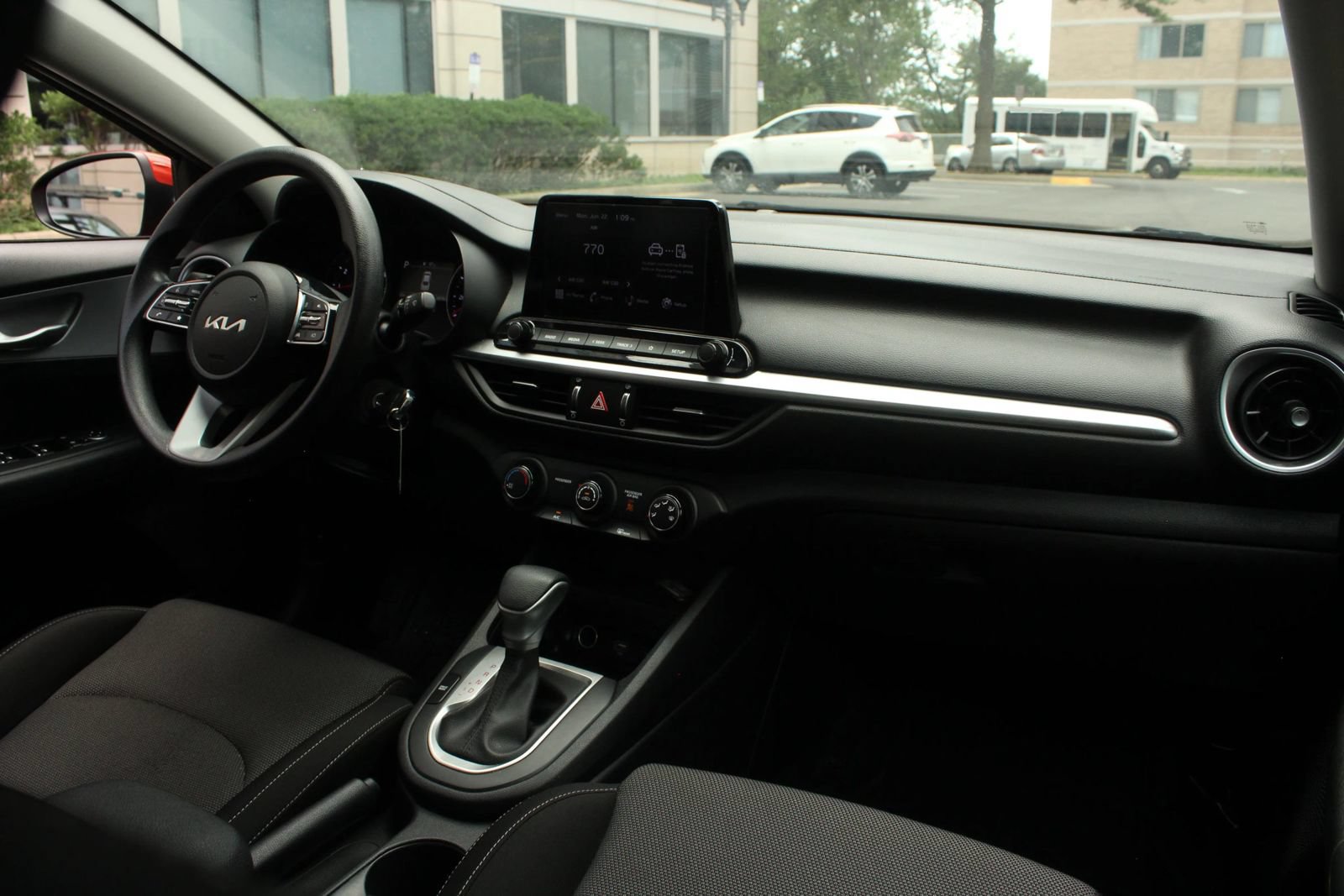 Used 2024 Kia Forte LXS FWD image 25