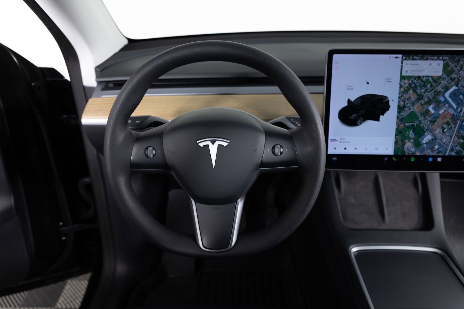 Used 2021 Tesla Model Y Long Range AWD/4WD image 31