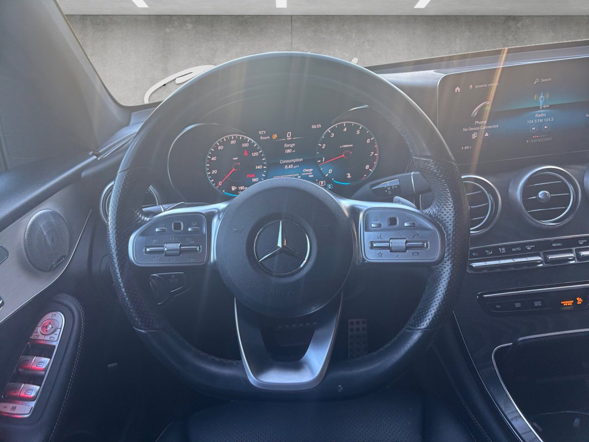 Used 2021 Mercedes-Benz GLC 300 image 25