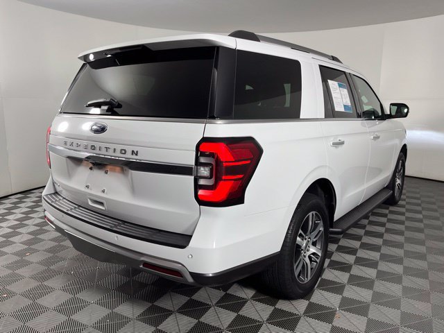 Used 2024 Ford Expedition Limited RWD image 11