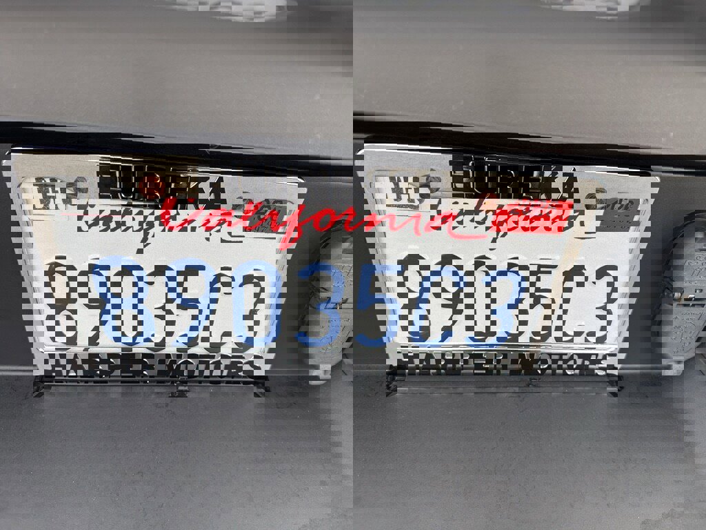 Used 2021 RAM 1500 Big Horn w/ Built-to-serve Edition image 7