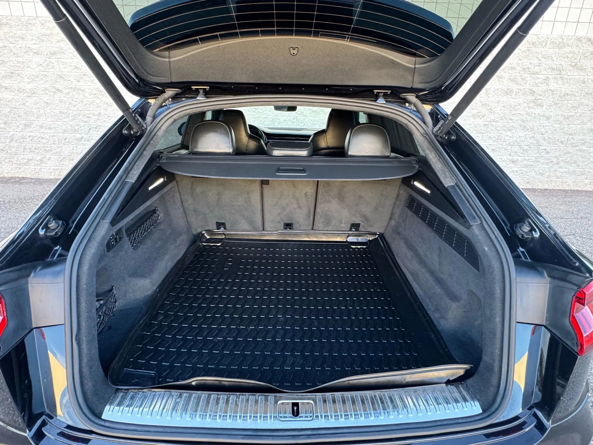 Used 2021 Audi RS Q8 image 17