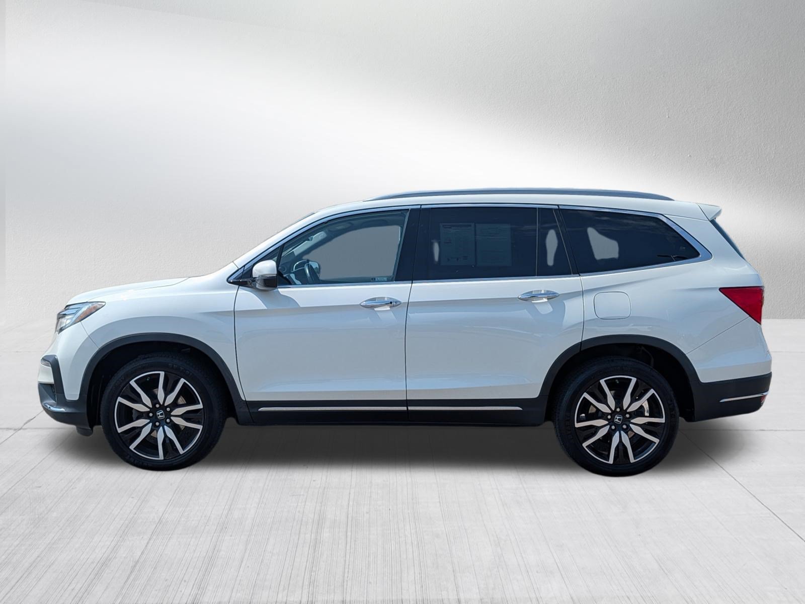 Used 2019 Honda Pilot Touring image 4