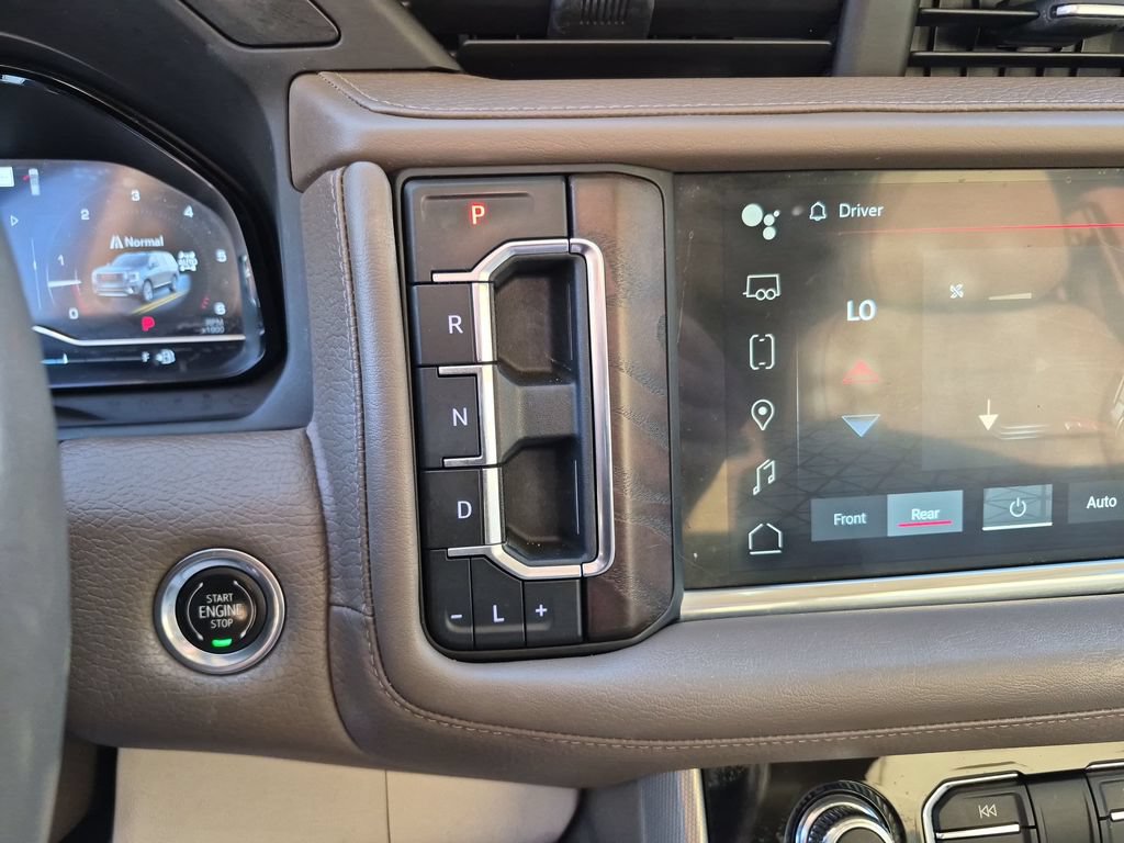 Used 2022 GMC Yukon XL Denali AWD/4WD image 31