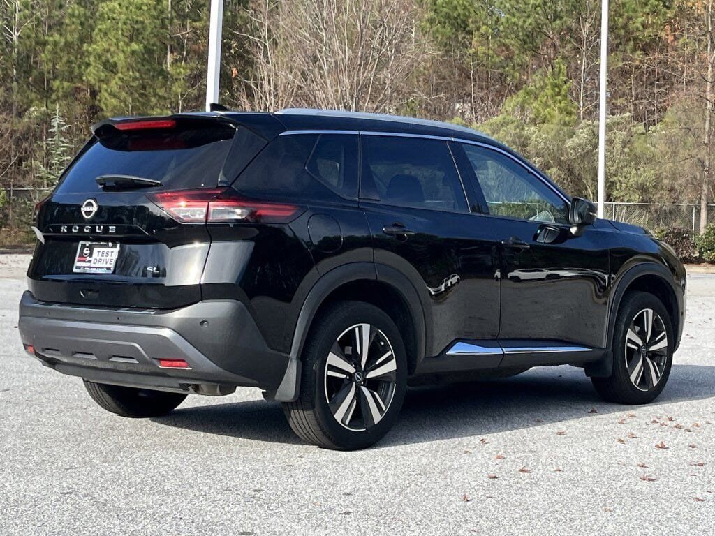 Certified 2023 Nissan Rogue SL w/ SL Premium Package image 34