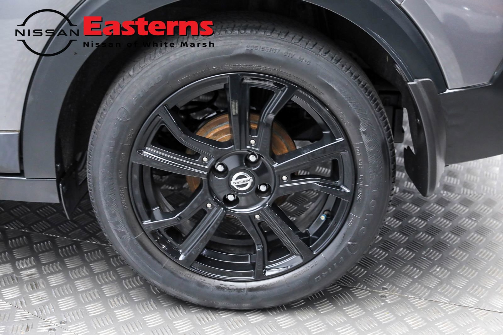 Used 2020 Nissan Kicks SR image 14