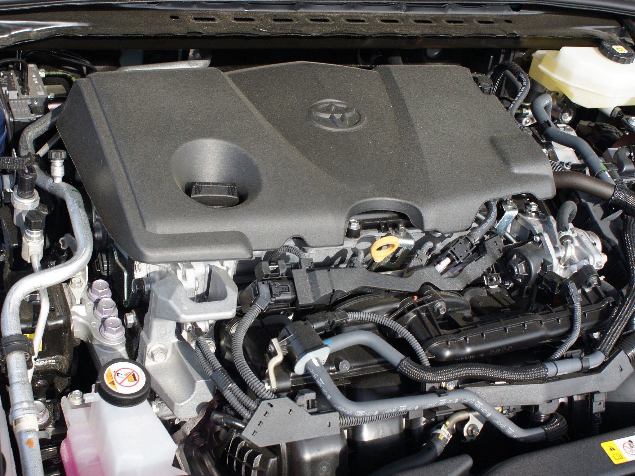 Used 2025 Toyota Camry LE w/ Convenience Package FWD image 27