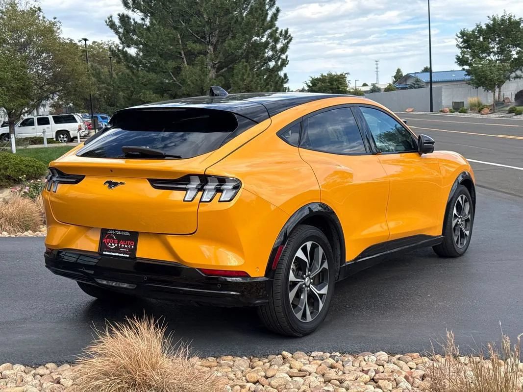 Used 2022 Ford Mustang Mach-E Premium RWD image 10