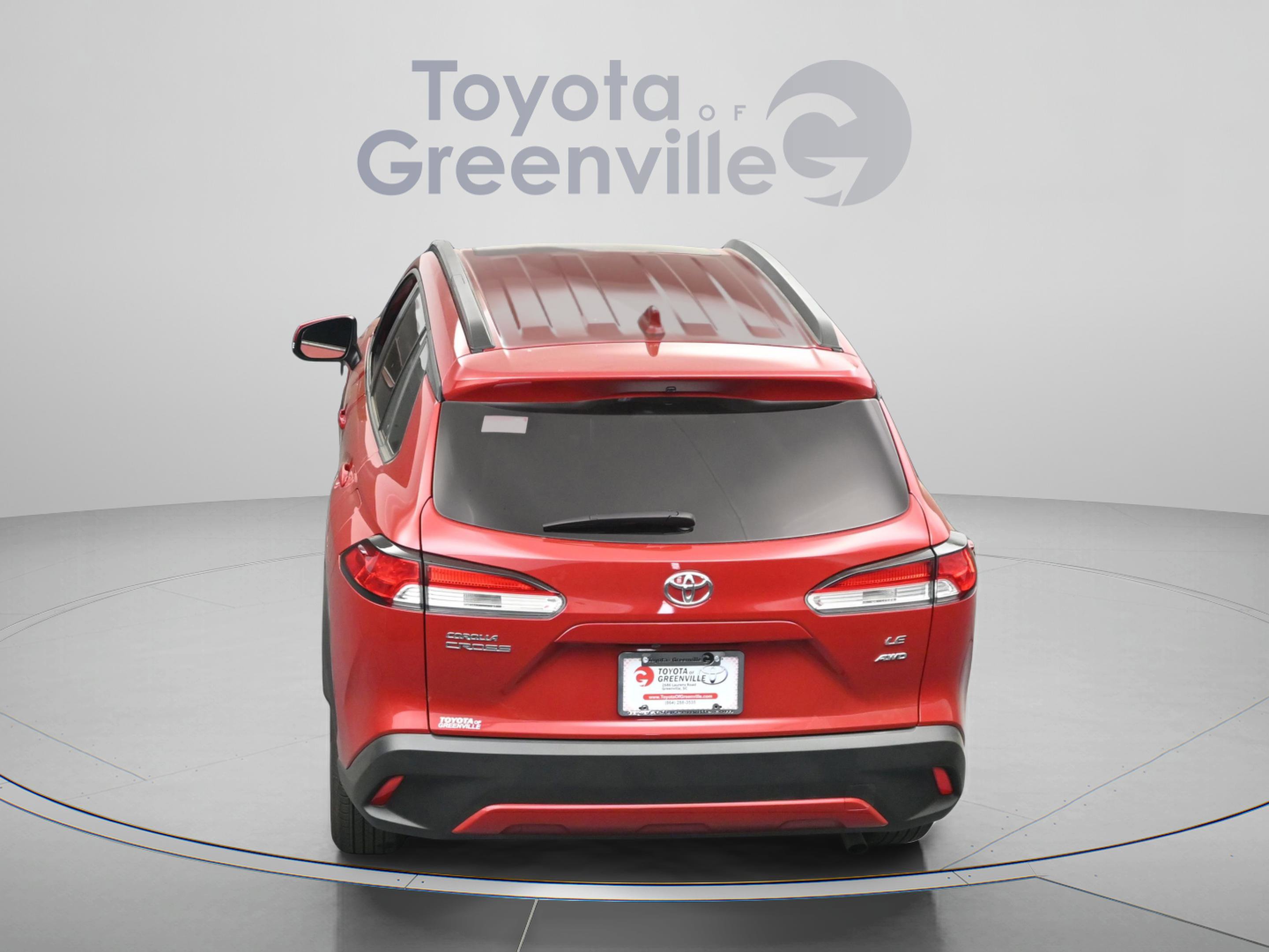 Used 2022 Toyota Corolla Cross LE w/ Moonroof Package image 10