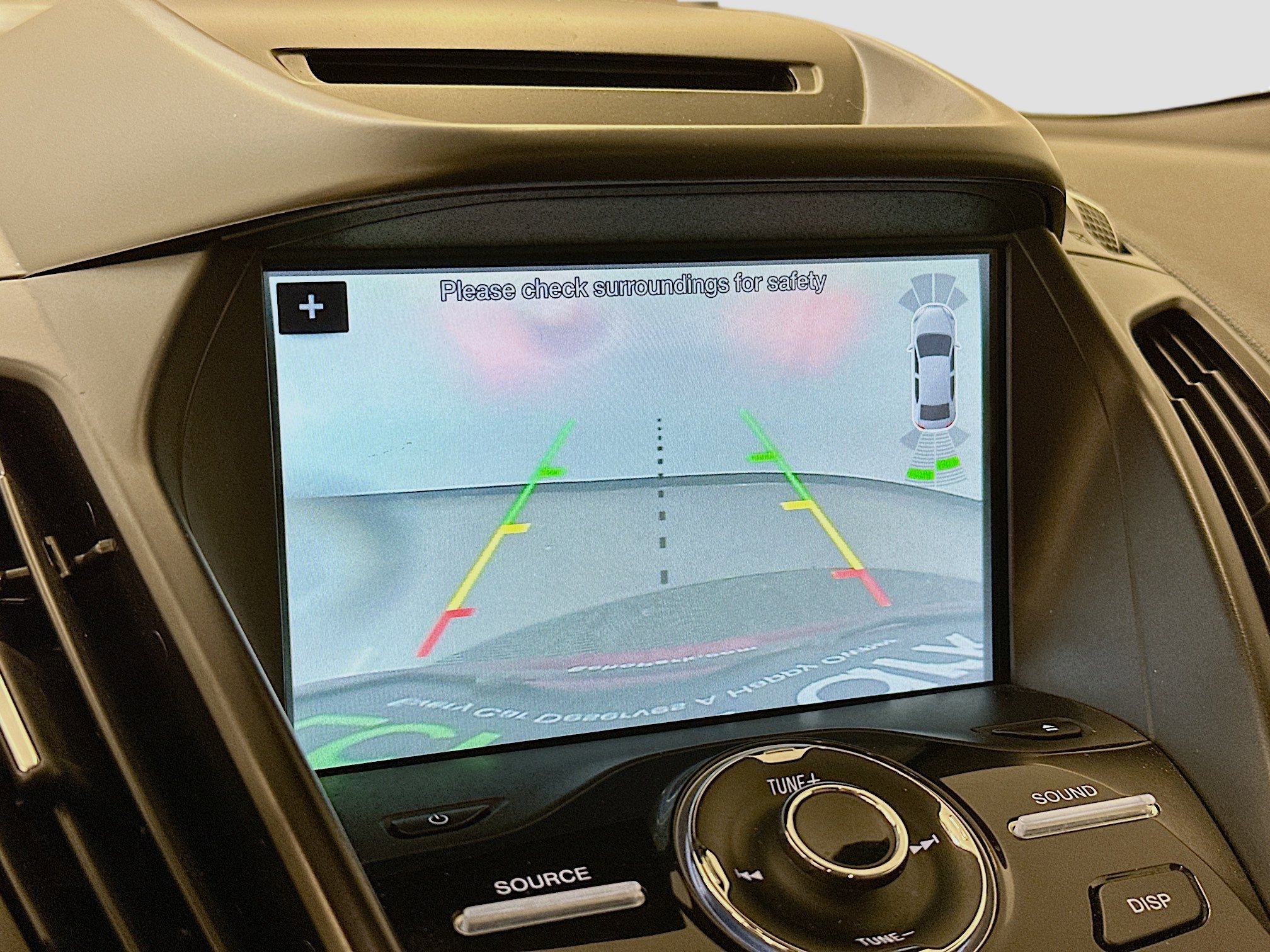 Used 2018 Ford Escape Titanium w/ Ford Safe & Smart Package image 23