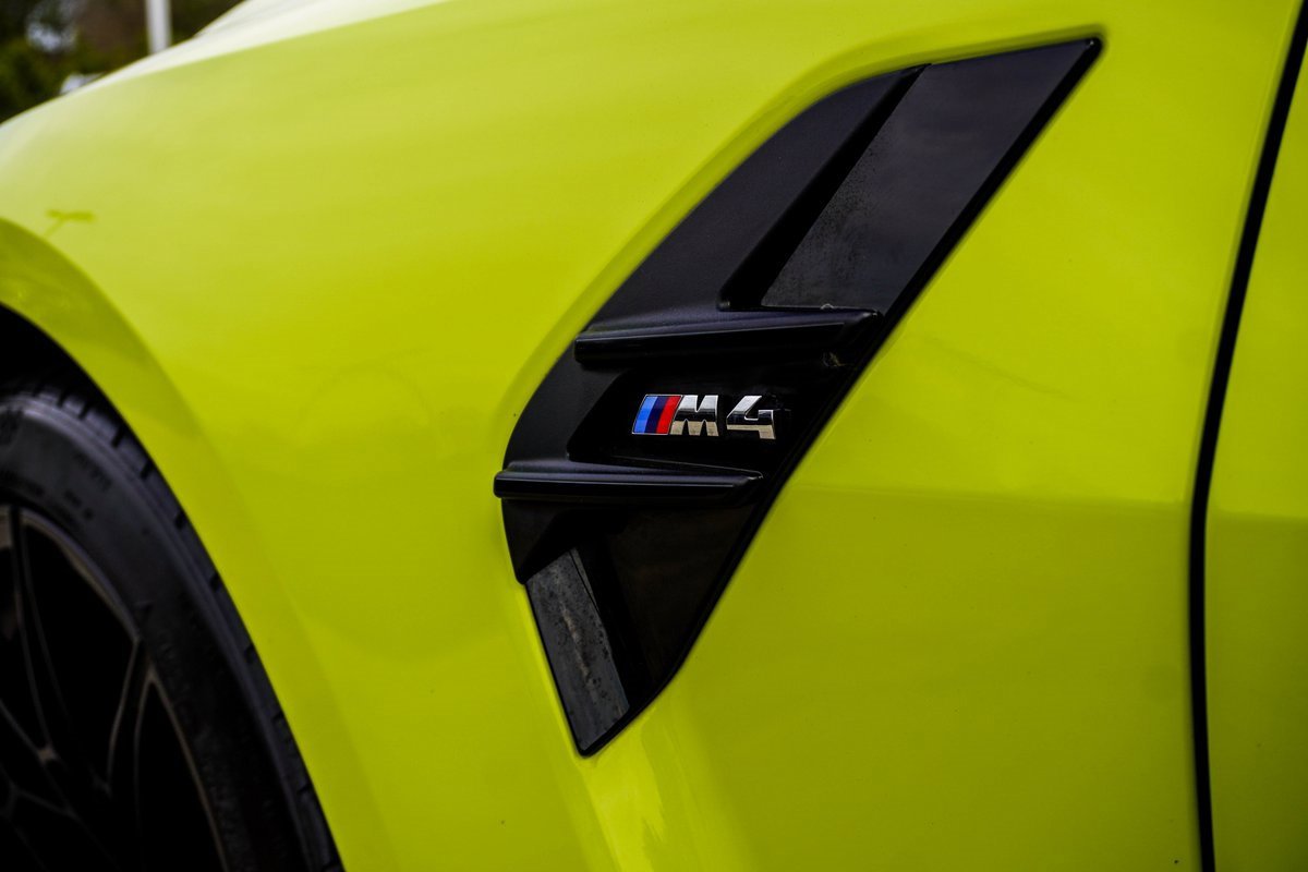 Used 2024 BMW M4 Coupe w/ Executive Package image 8