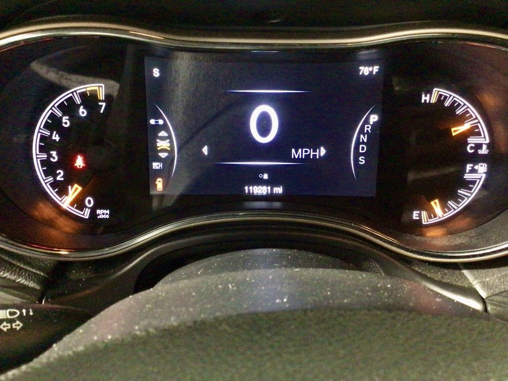 Used 2014 Jeep Grand Cherokee Overland image 26