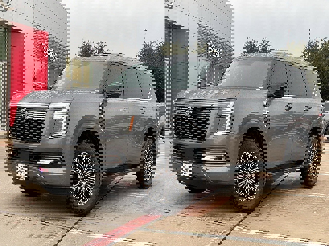 New 2026 Nissan Armada Platinum image 2