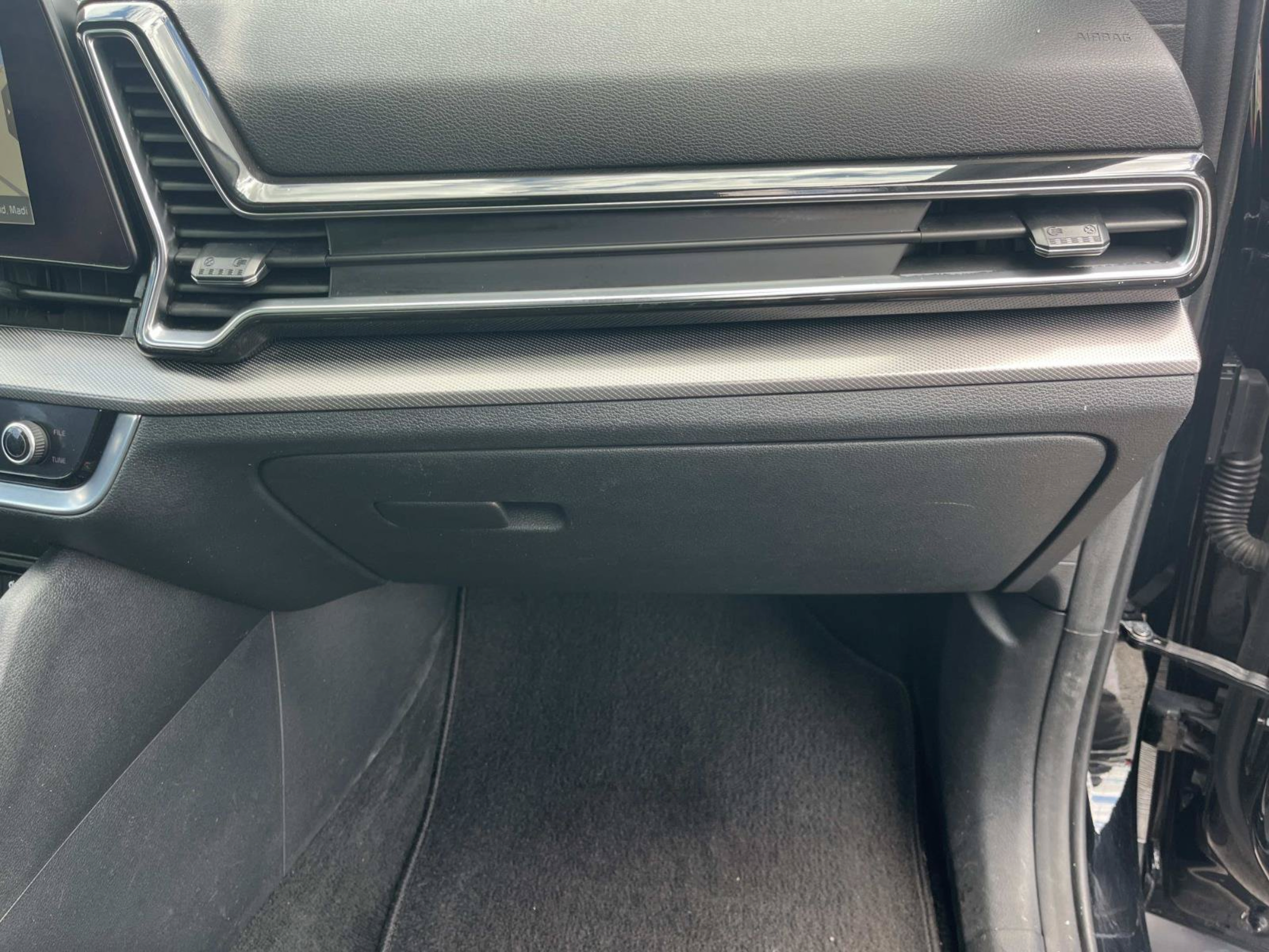Used 2023 Kia Sportage SX FWD image 24