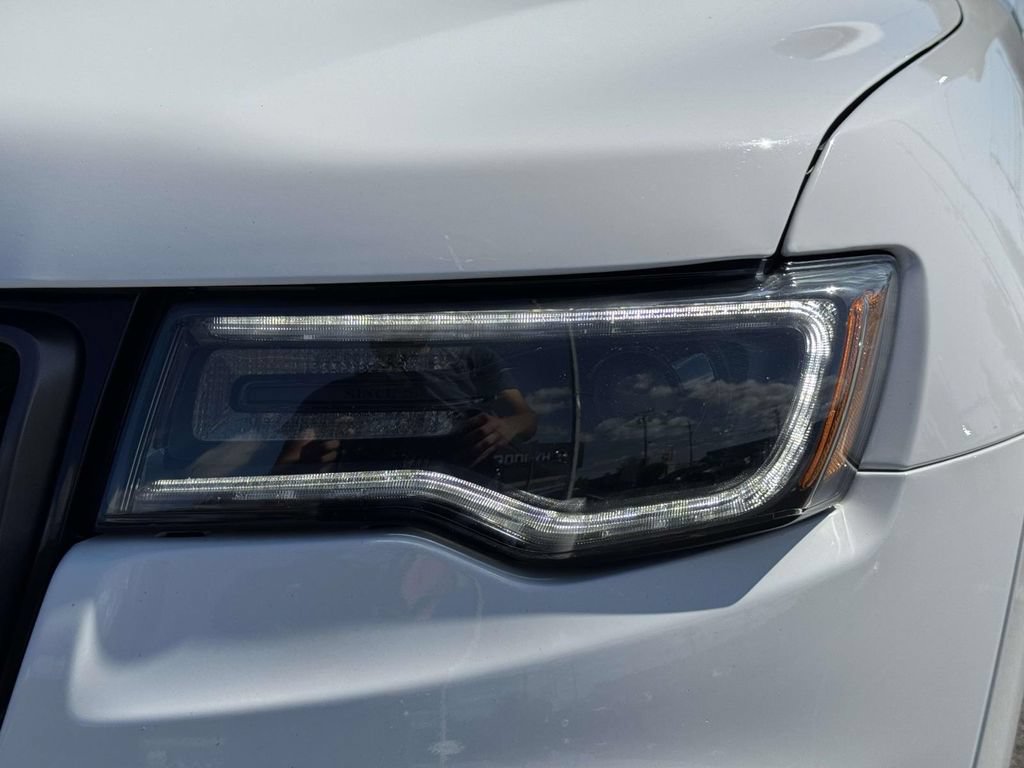 Used 2021 Jeep Grand Cherokee Limited X AWD/4WD image 10