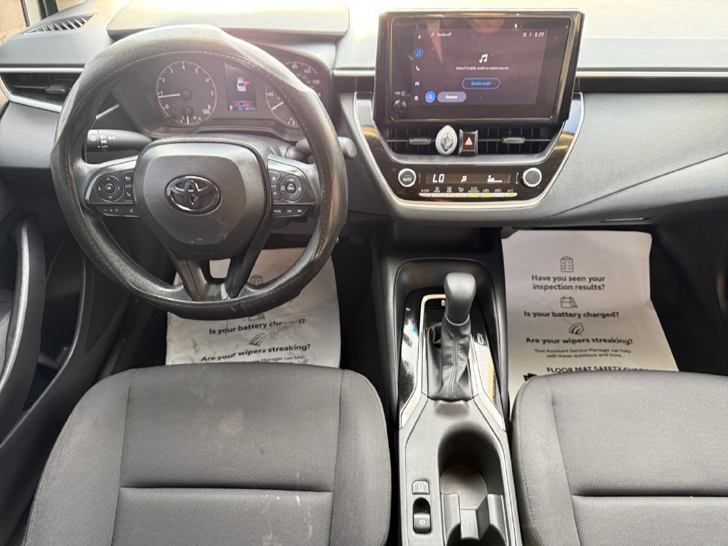 Certified 2025 Toyota Corolla LE FWD image 10