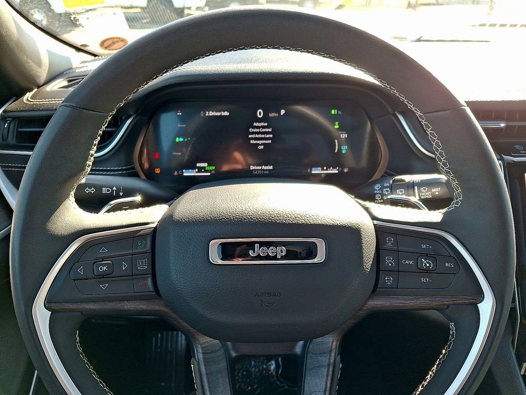 Used 2024 Jeep Grand Cherokee Limited 4xe image 20