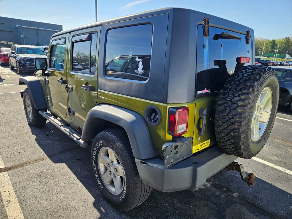 Used 2008 Jeep Wrangler Unlimited Rubicon w/ Dual Top Group AWD/4WD image 8