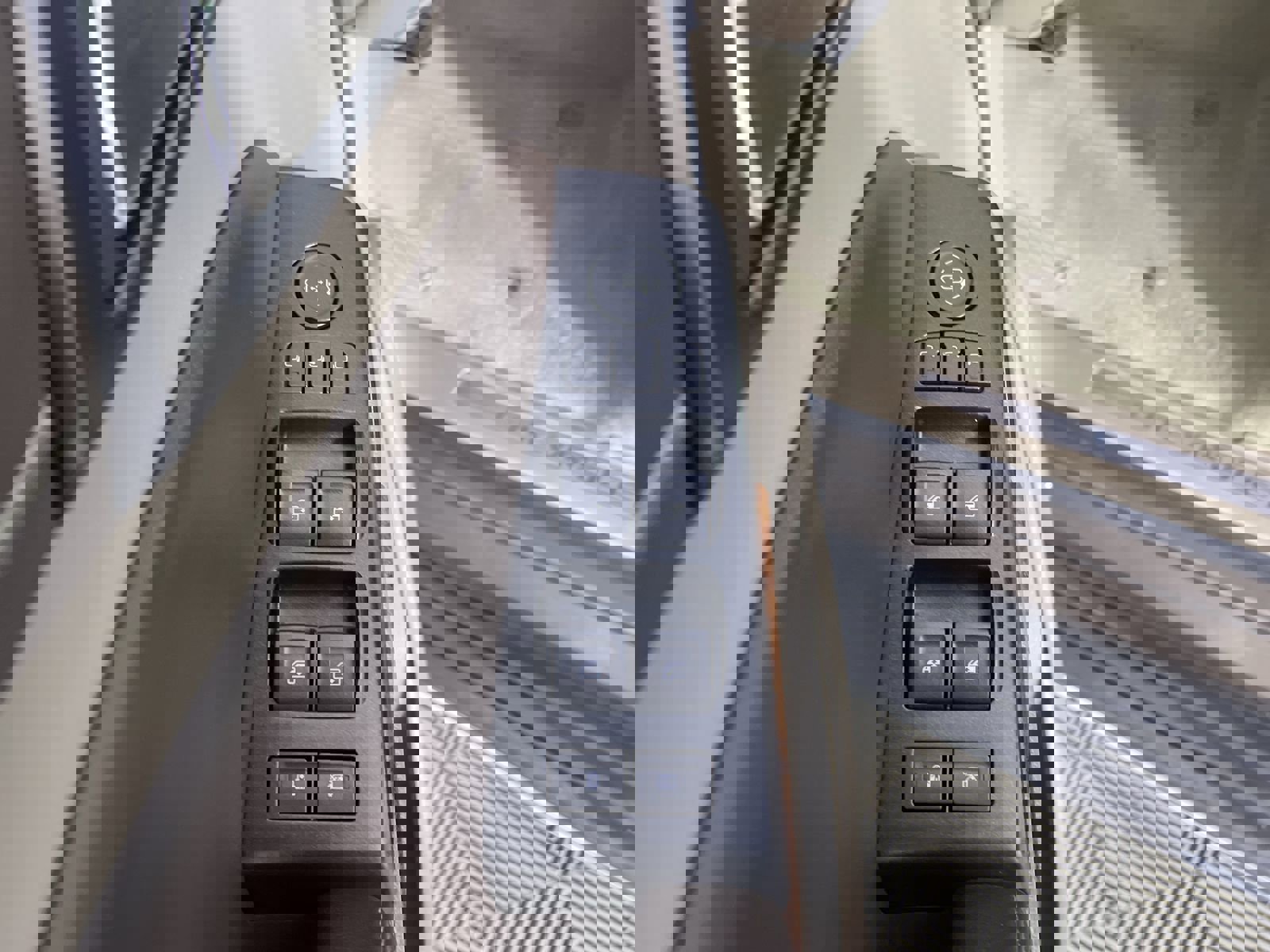 Used 2015 Chevrolet Tahoe LTZ image 15