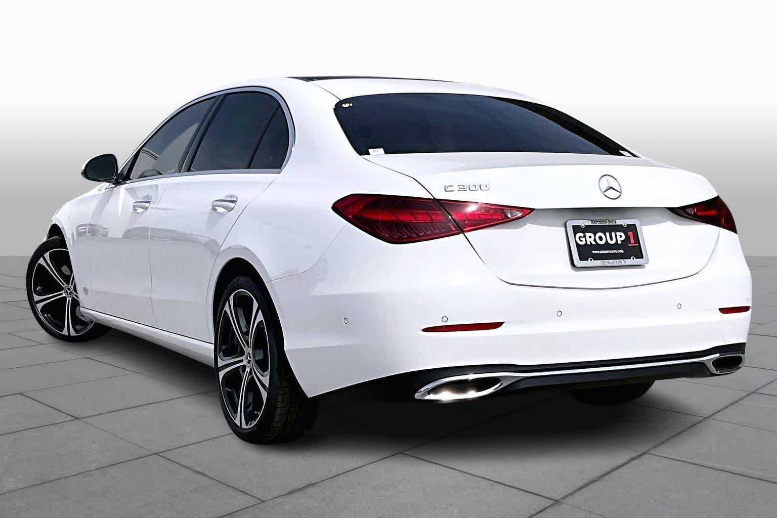 Used 2026 Mercedes-Benz C 300 Sedan image 4