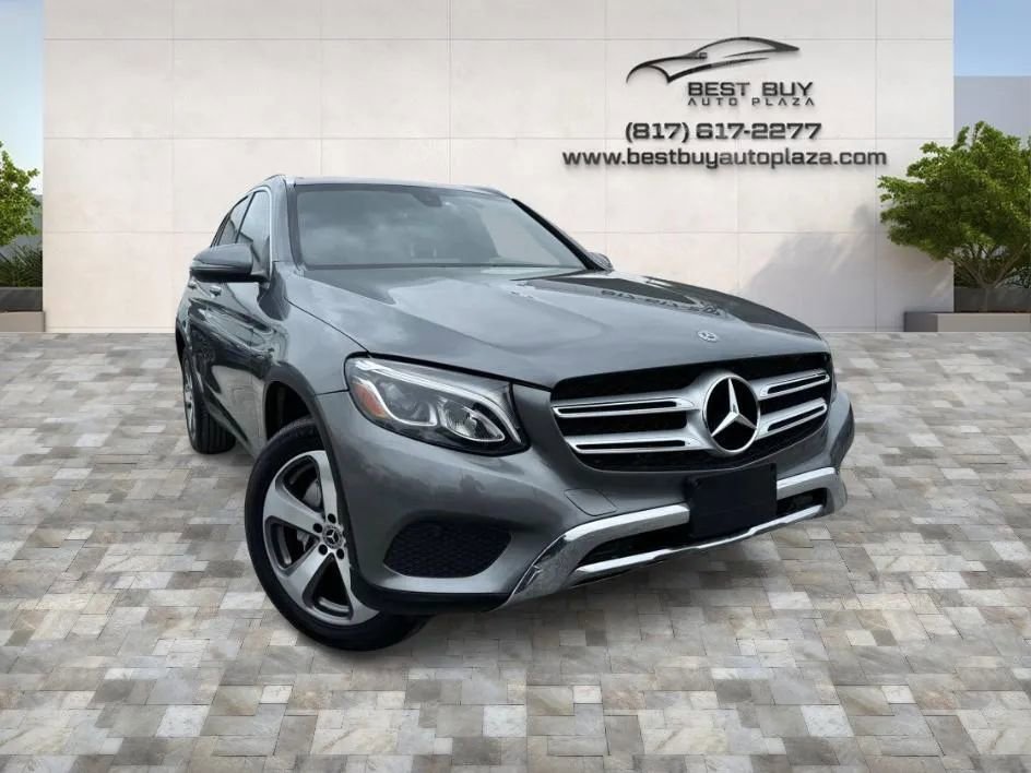 Used 2019 Mercedes-Benz GLC 300 4MATIC image 1