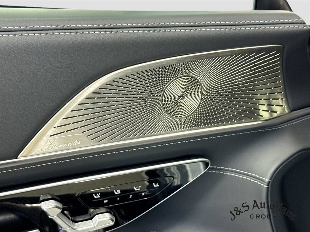 Used 2022 Mercedes-Benz SL 55 AMG 4MATIC image 25