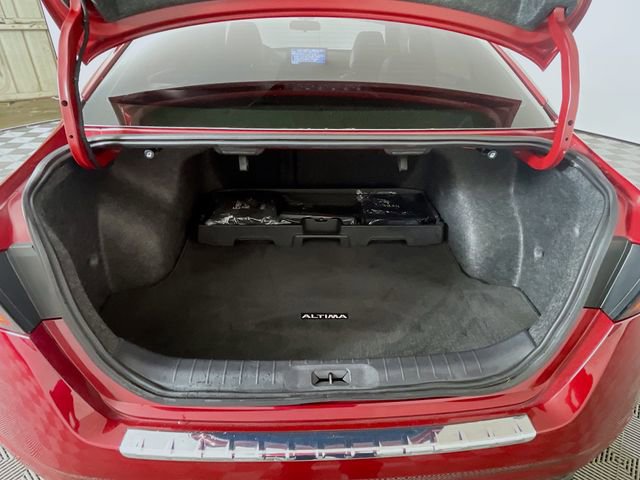 Used 2023 Nissan Altima 2.5 SR w/ SR Premium Package image 28