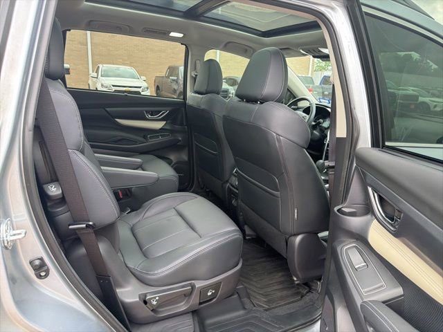 Used 2022 Subaru Ascent Limited w/ Technology Package image 34