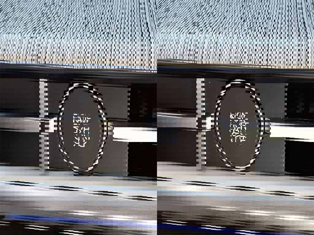 Used 2025 Hyundai Santa Fe Calligraphy image 25