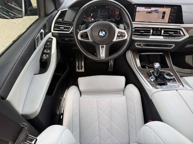 Used 2023 BMW X5 xDrive40i w/ M Sport Package AWD/4WD image 15